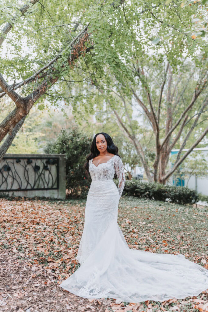 bridal portrait outside of the historic dekalb courthouse